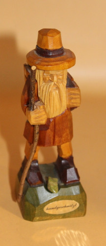 Handgeschnitzte holzfigur - handgeschnitzte,