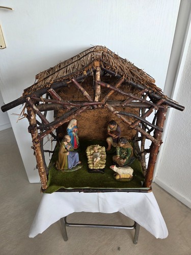 Antike weihnachtskrippe mit - weihnachtskrippe,