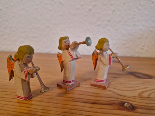 Engelgruppe mit flöte - engelgruppe,